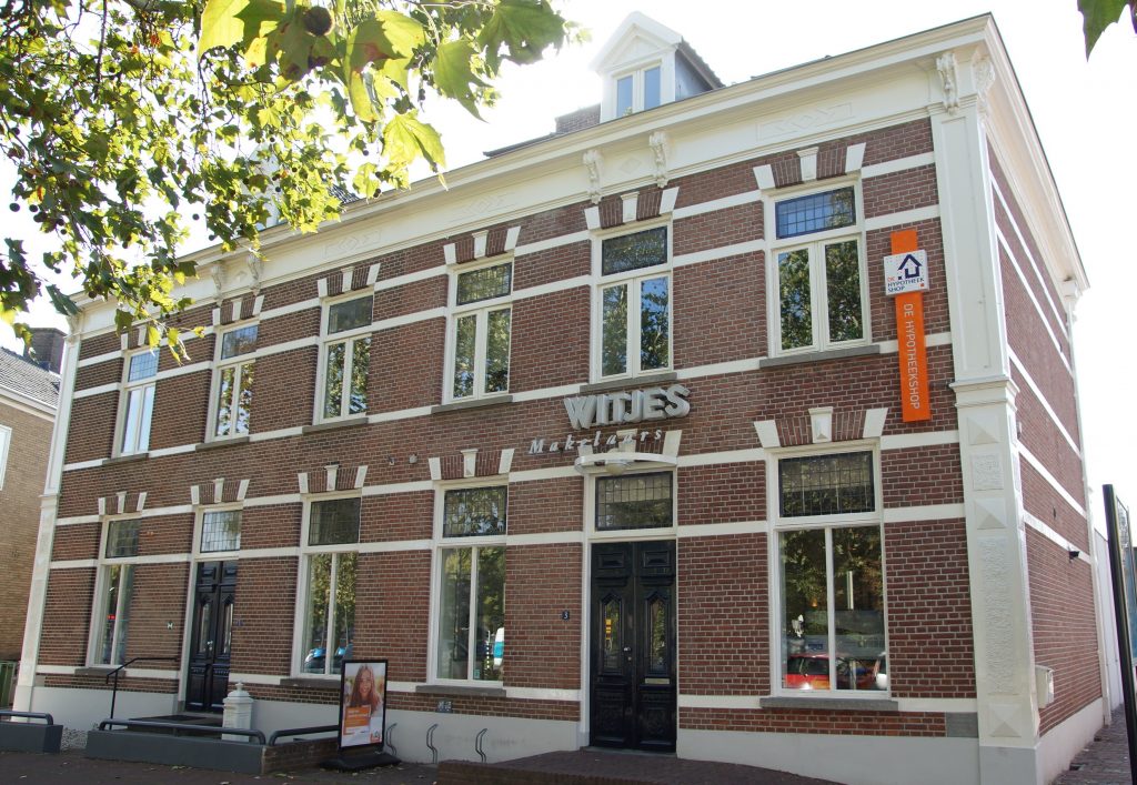 Kantoor frontaal van Witjes Makelaar uit Elst, specialisering in woningverkoop en aankoop